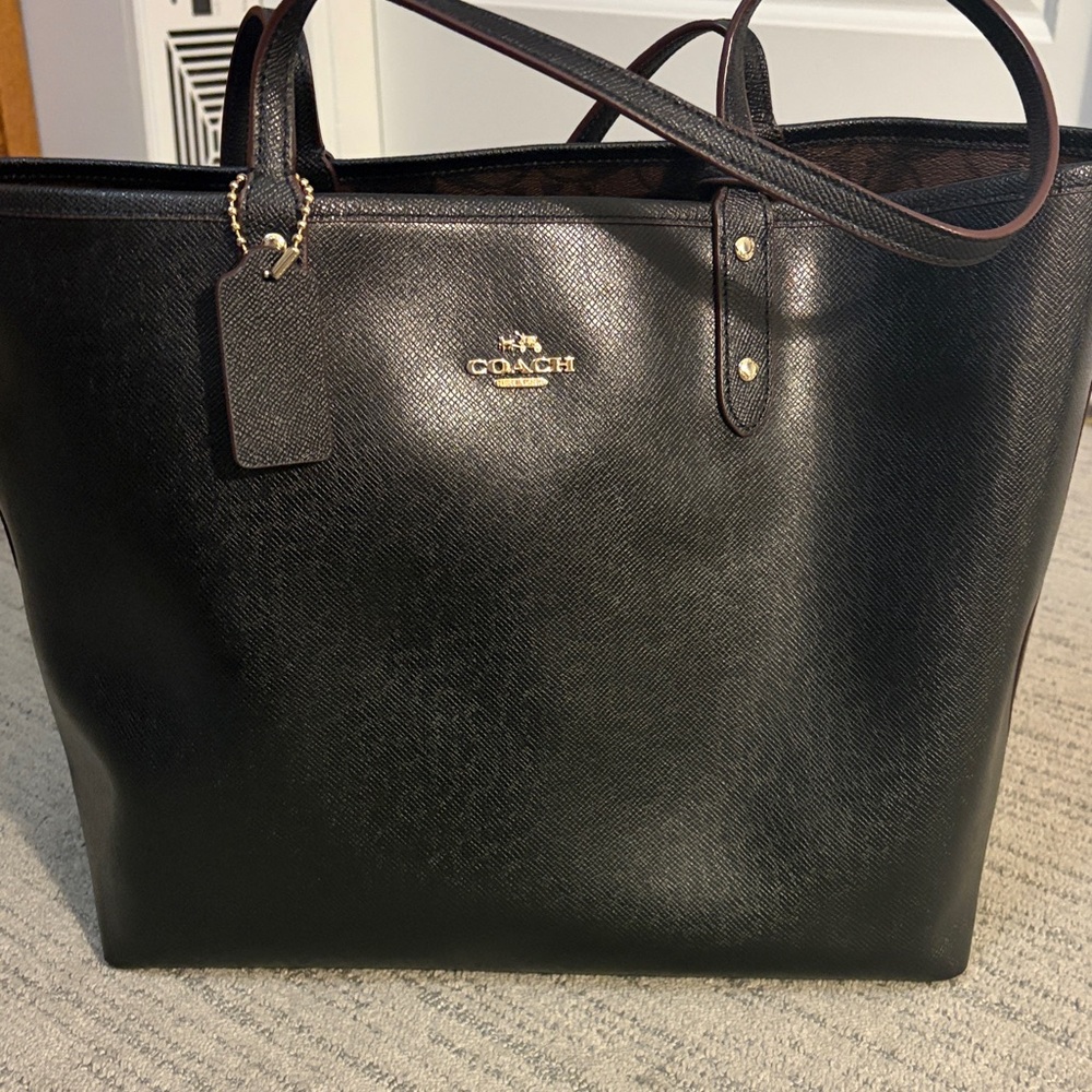 Coach Black Shoulder Bag